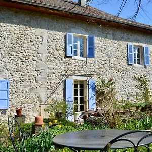 https://jg-house.hotels-rhonealpes.com